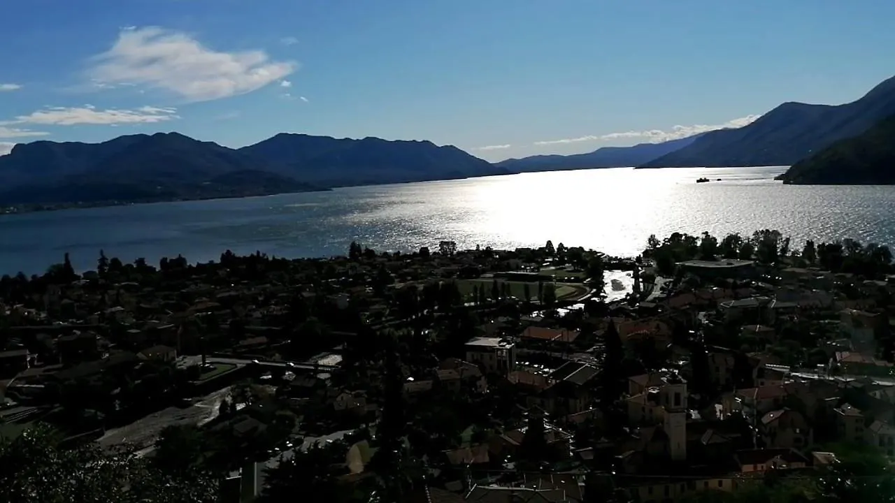 Sole & Lago-Lake Maccagno Apartment